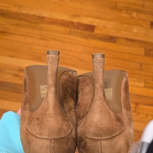 J. Crew Brown Suede Heels - Picture 8 of 8